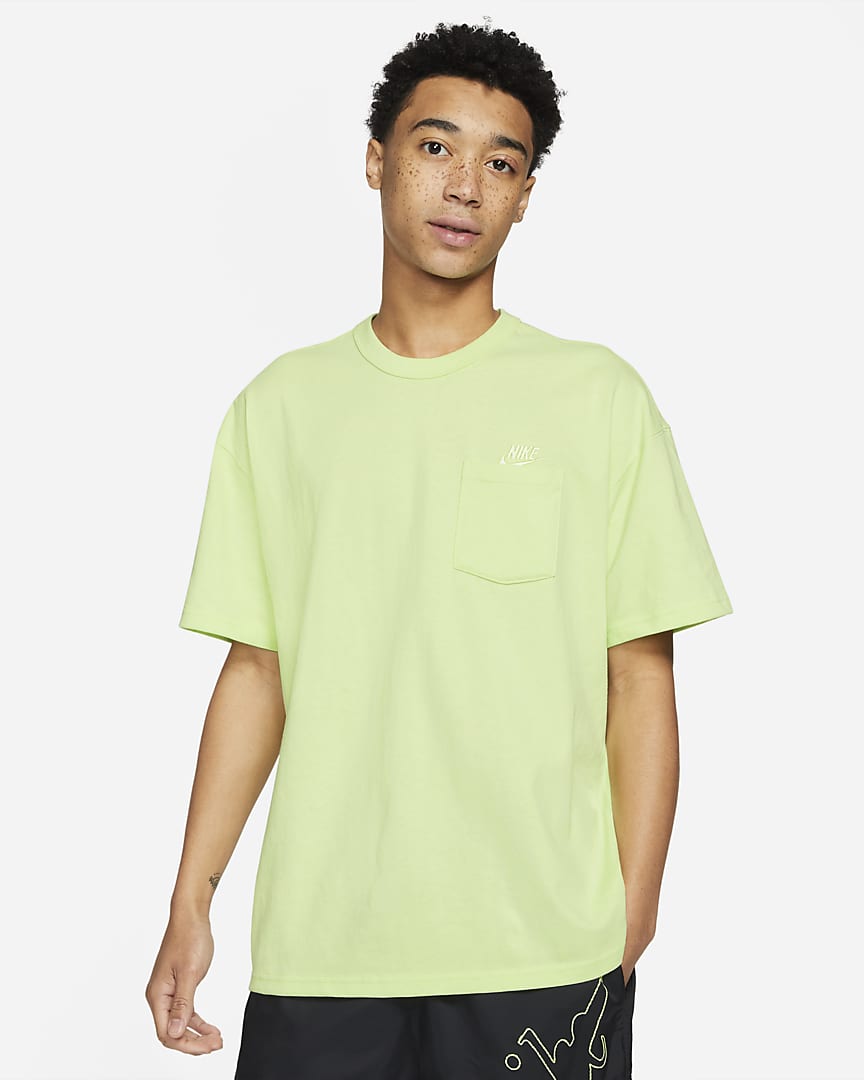Men Pocket T-Shirt Sportswear Premium Essentials